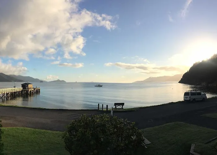 French Pass Beachfront Villas